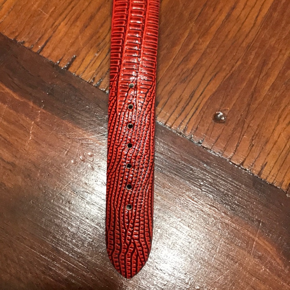Watch - Picture 3 of 5